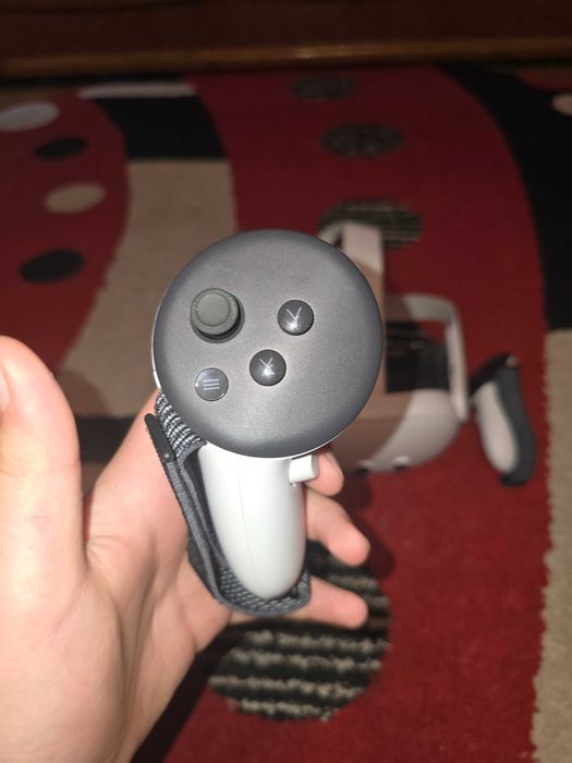 Vand meta quest 3 128gb ca nou, lentilele nu sunt zgariate sau arse