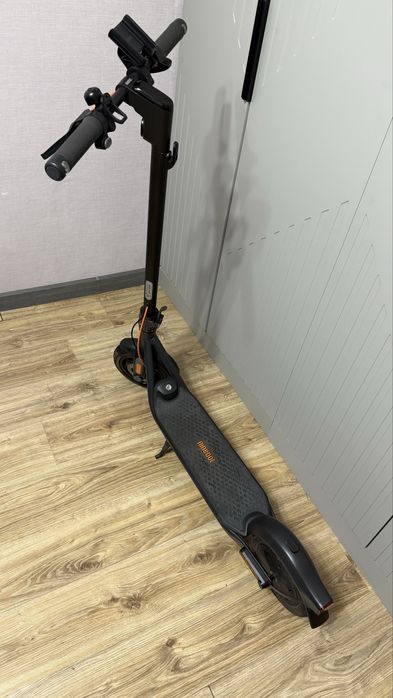 Электросамокат Ninebot F2 Plus