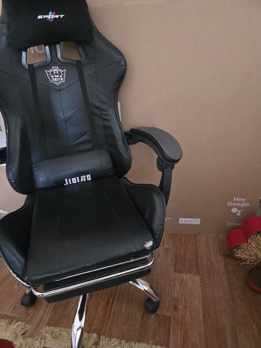 Продам игровое кресло