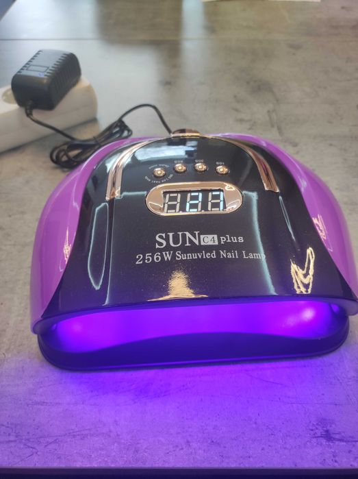 Лампа за нокти SUN C4 Plus 256 W, 57 диода