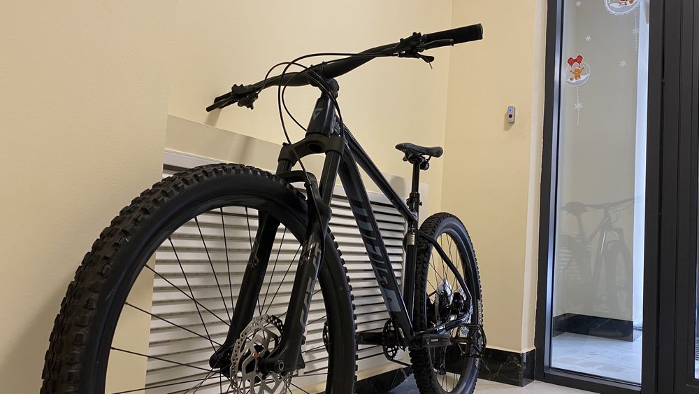 Велосипед Giant fathom 1