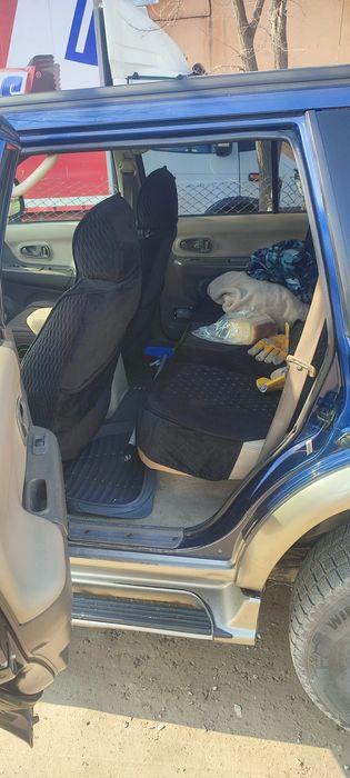 Mitsubishi Montero sport