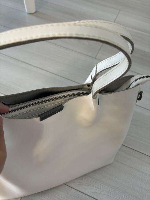 Сумка кожаная victoria beckham