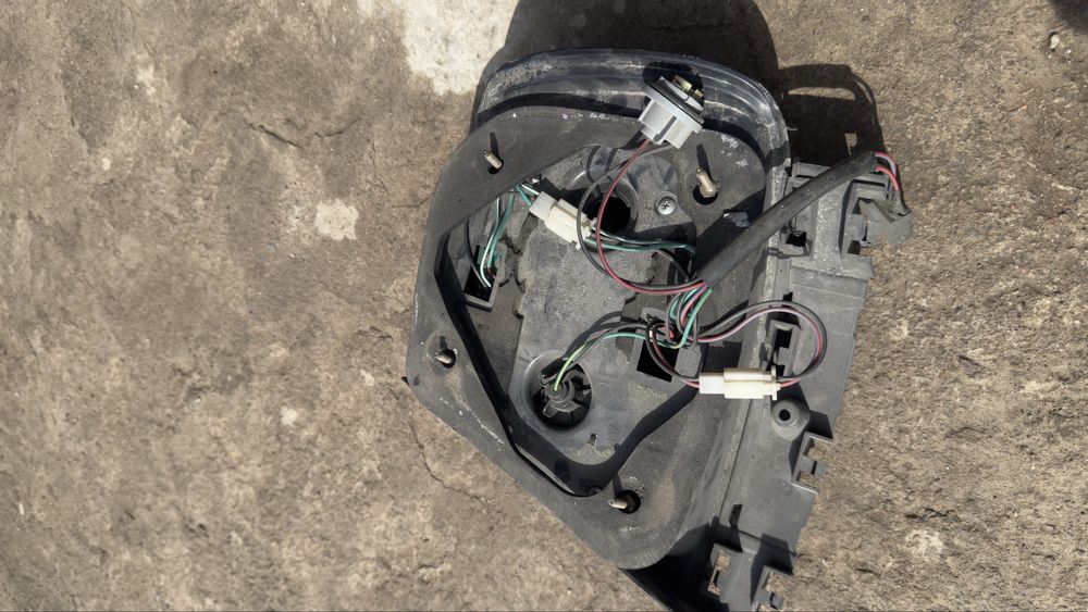 Задние Фанари на Ауди А4 B5