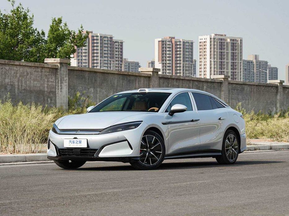 Срочно! BYD HAN L Smart! модель 2026г! 701км! Без Пробега!