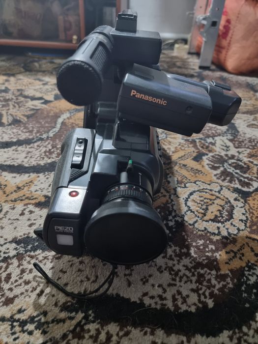 Камера профессиональная Panasonic