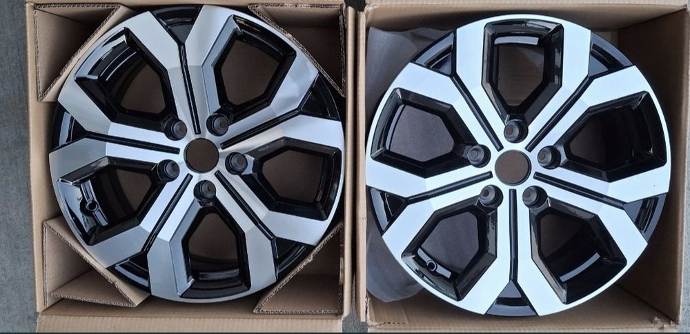 Jante 5x114.3 R17 Duster / Bigster 2025+ ET 32 Originale
Jantă din ali