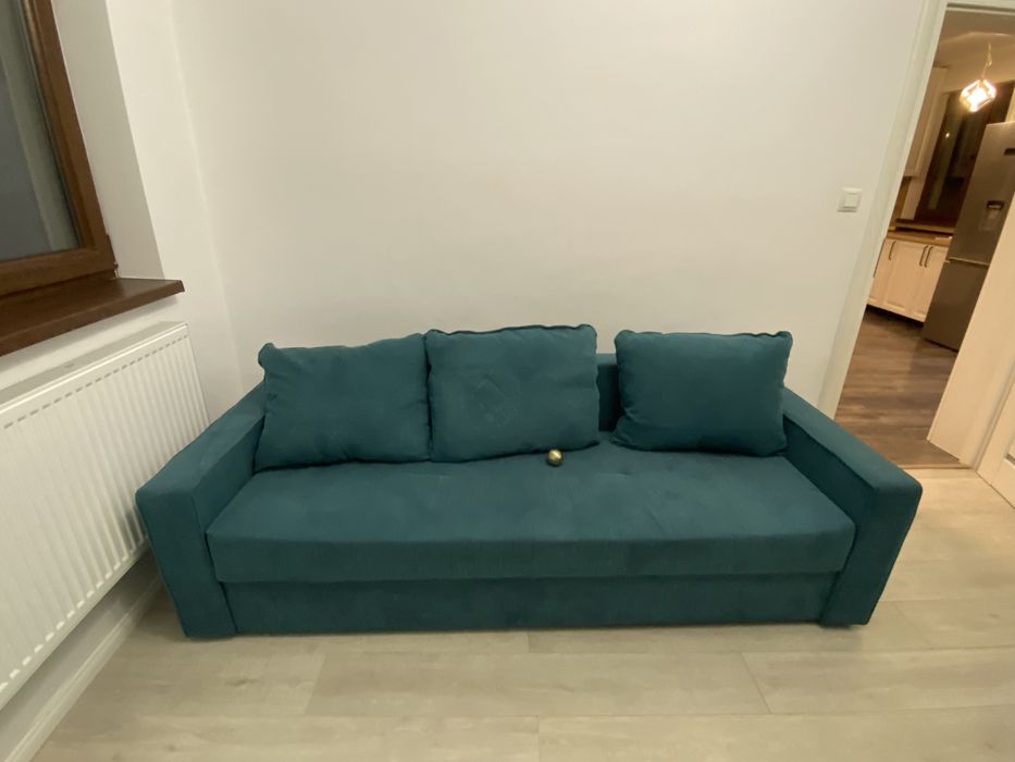 Canapea din material