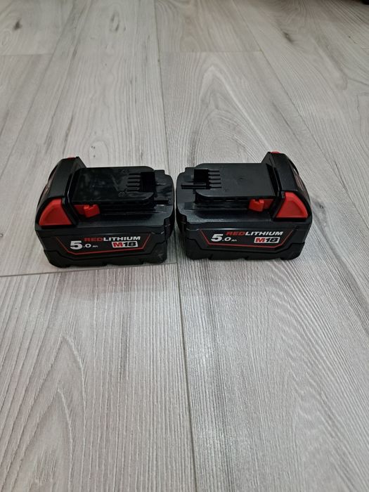 Acumulatori  Milwaukee Noi 300 ron/ Buc