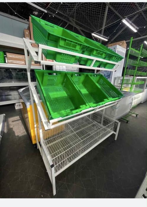 Продам полки. В отличном состоянии.