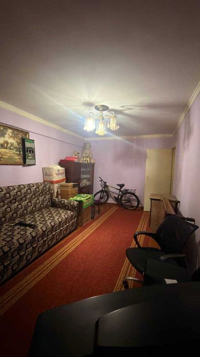 3 xonali kvartira sotiladi