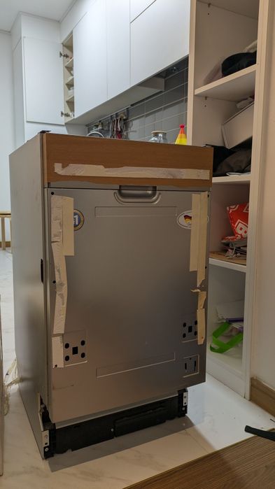 Посудомойка Midea