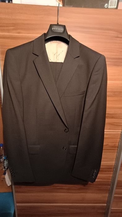 PIERRE CARDIN Paris 100 Wool Slime Fit 56R