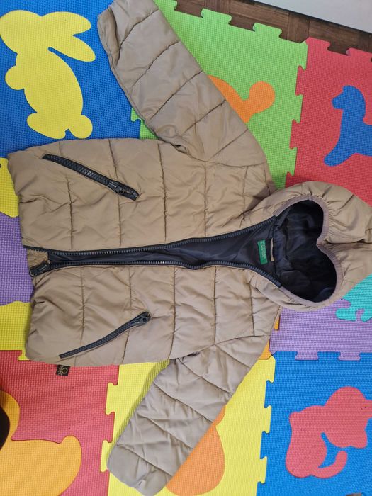 Яке Бенетон (3-4 г) & елече подарък