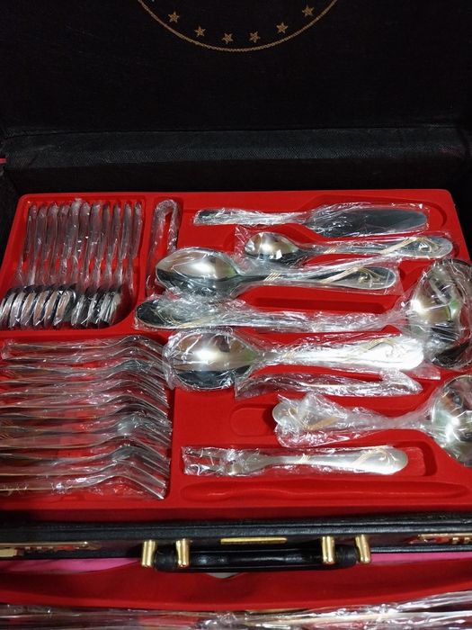 Прибори за хранене SOLINGEN 83 части