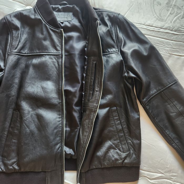 Мъжко кожено яке XL черно бомбър спортно елегантно късо цип джобове естествена кожа на  Bolongaro Trevor.