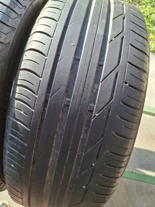 2 Anvelope de vară 225 55 r17 Bridgestone