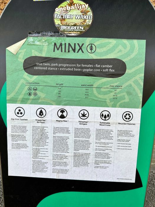 placa noua snowboard niche minx L142cm