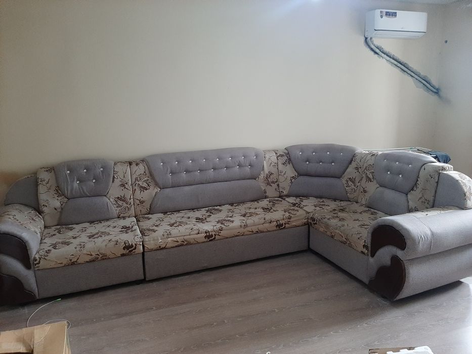 Продам угловой диван