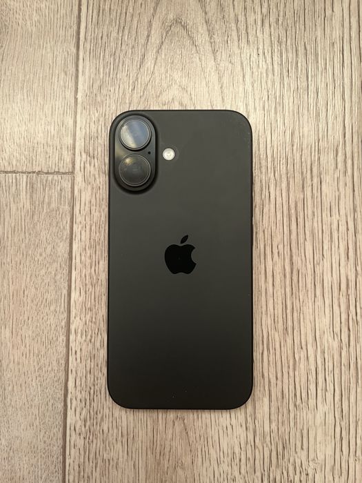 Продам iPhone 16 128gb 86%