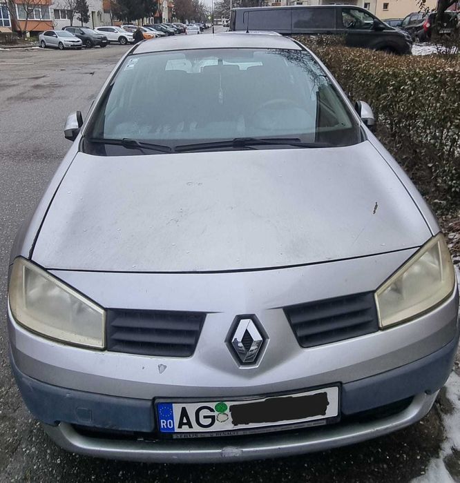 Renault Megan 2, an 2006, benzina 1400 cmc,  pret 1 100 Euro Negociabi