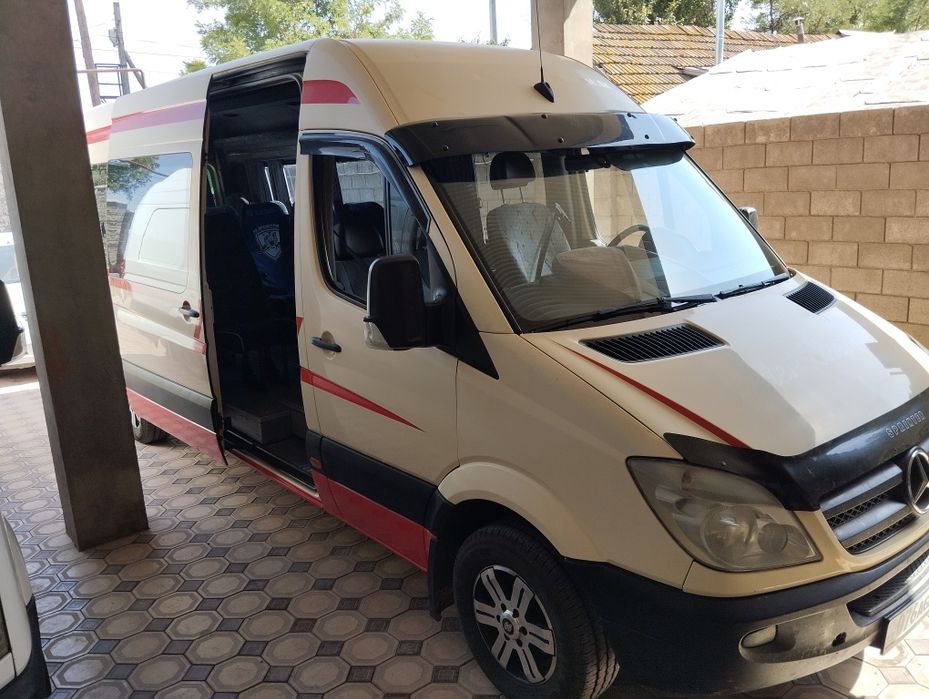 Пассажирские перевозки. Мерседес спринтер.