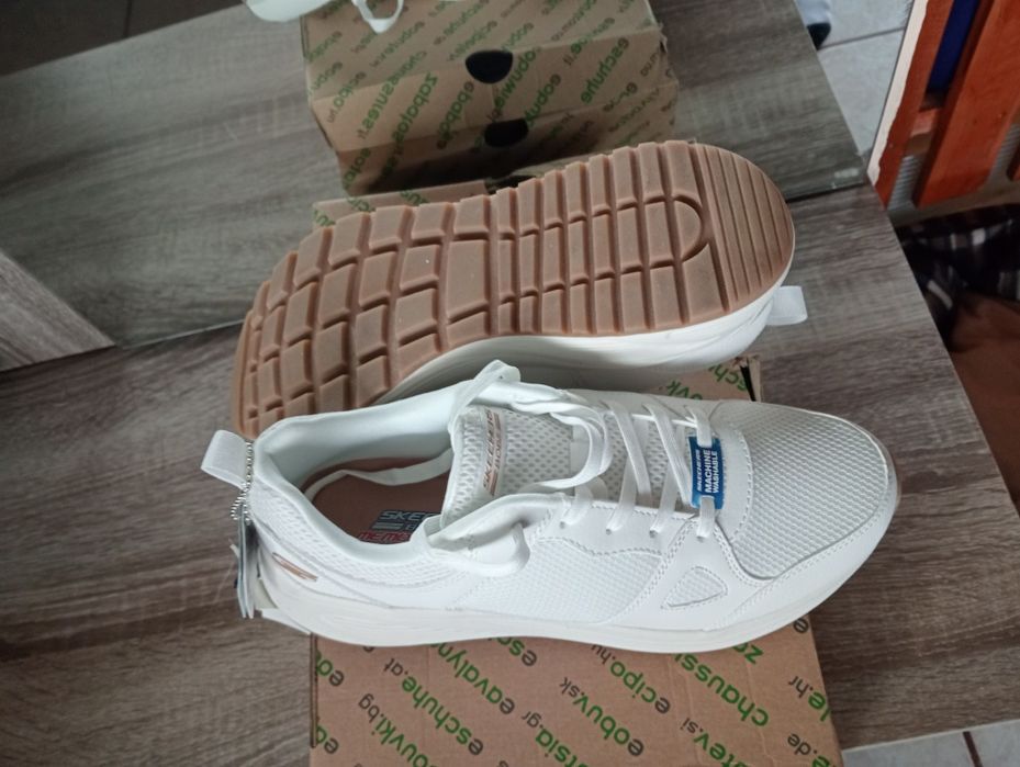 Skechers mr40 Nou!