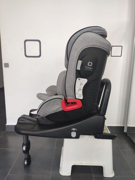 Scaun auto Joie Stages cu baza isofix pentru copii între 0 și 25 kg