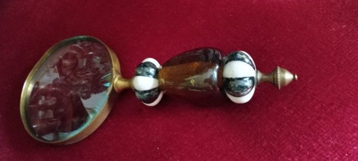 Lupa colecție ,mâner din sticla de Murano