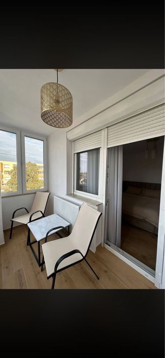 De inchiriat apartament 3 camere
