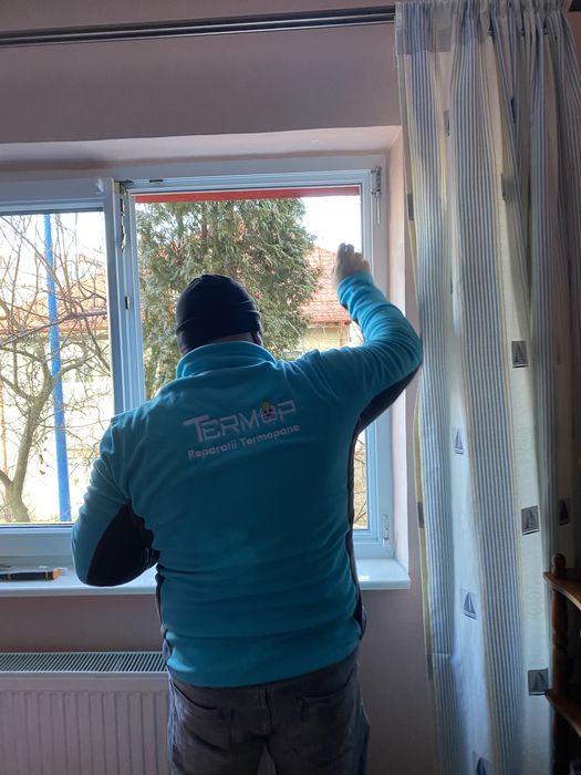 Reparatii termopane , Inlocuire feronerie, Inlocuire sticla