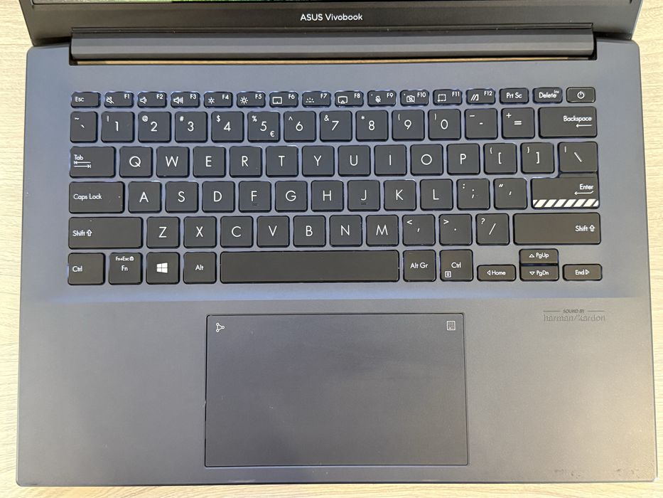 !! URGENT !!Laptop Asus Vivobook pro 16