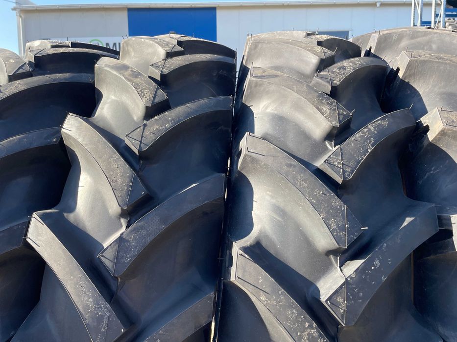 14.00-38 anvelope noi marca PETLAS cu 10 pliuri pentru tractor