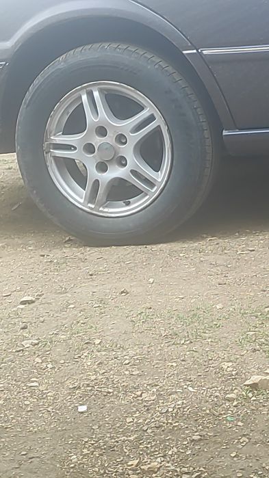 Продам диски и резину