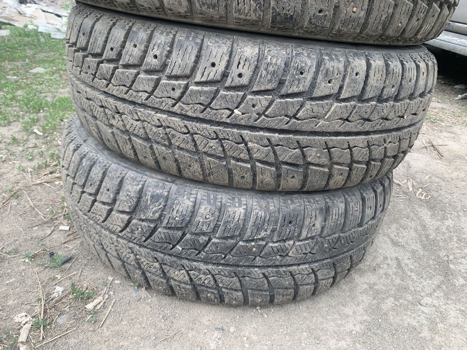 Продам шины 225/70/16