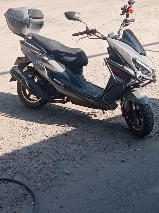 Продам мопед 150кубов