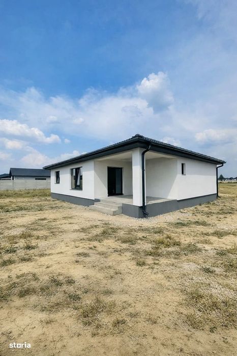 Casă parter semifinisatǎ Sântandrei – 500 mp teren