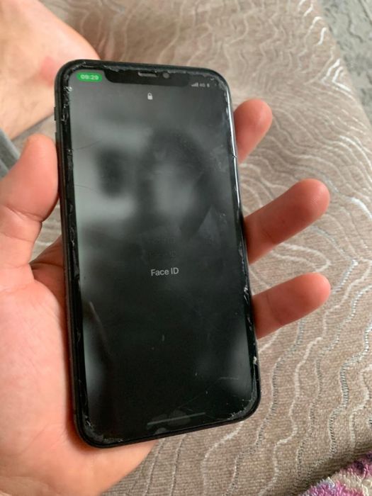 айфон 11 на 64 гб емкост 68