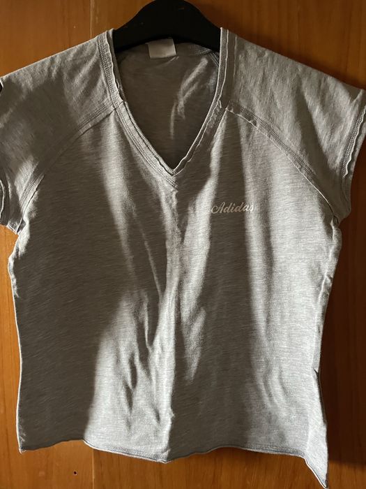 Дамска фанелка адидас