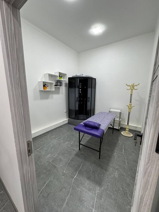 Аренда Салон и Косметолог и другие можно на Сагбан