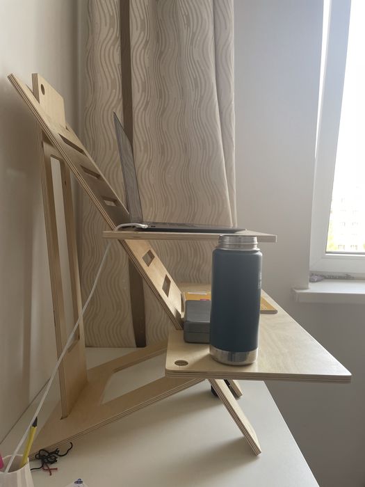 Полка для работы стоя Ergosmart