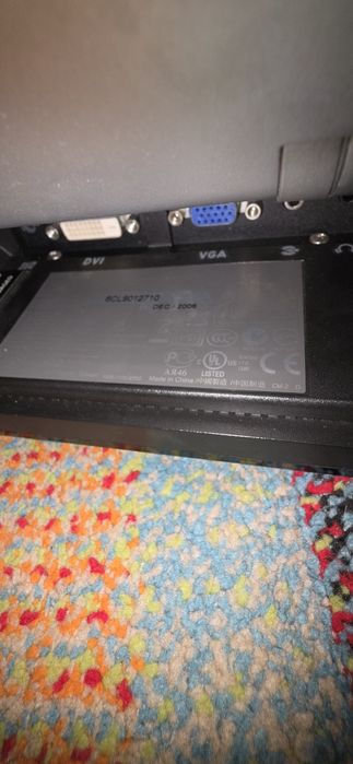 Monitor Asus PW191A - placă rotativă