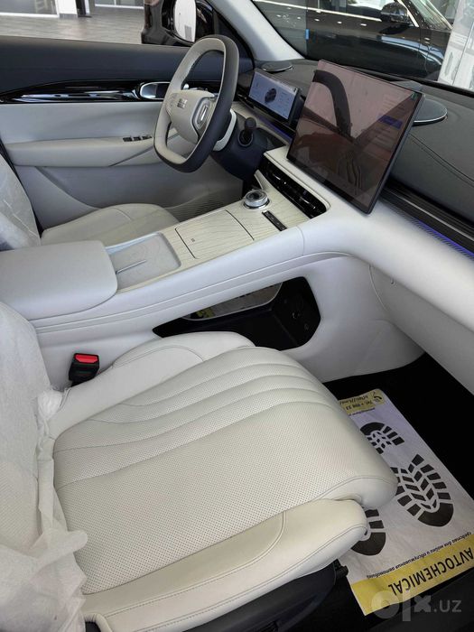GEELY EX 5 MAX EV rassrochkaga 6 yil garantiyasi bilan