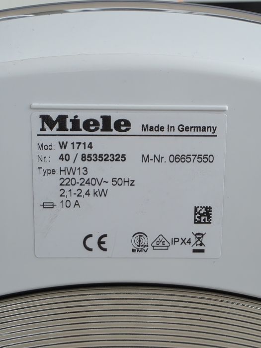 Пералня Míele W1714