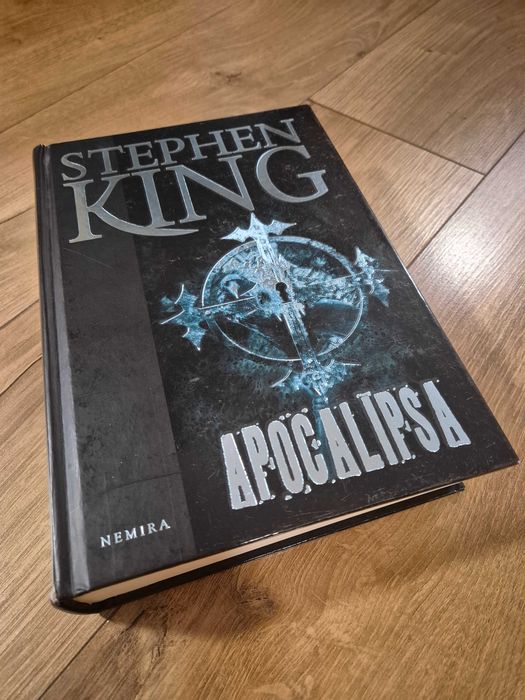Apocalipsa - Stephen King - Ediția cartonată Nemira 2011