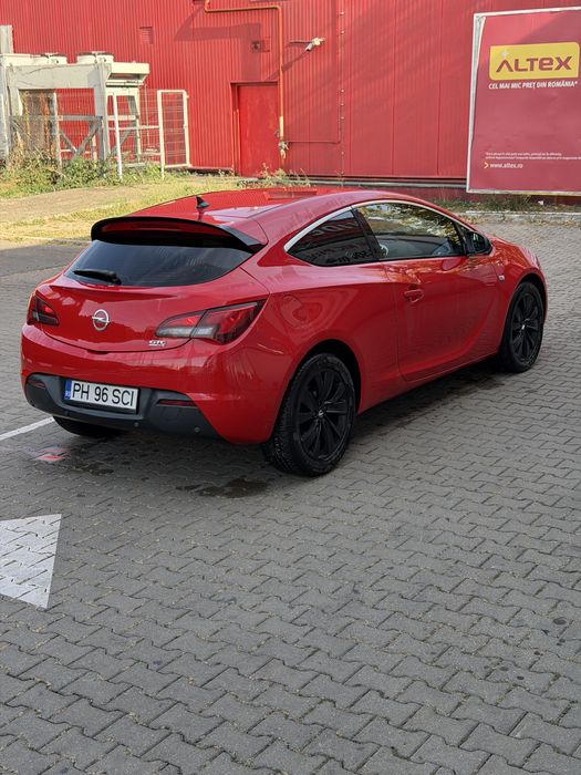 Opel Astra J Gtc 1.7 CDTI