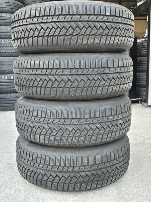 4 Броя Гуми 205/60/17 Continental 2x9mm 2x7,5mm