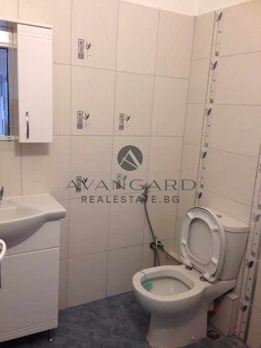 Продава се Тристаен апартамент в Пловдив, Кючук Париж - 81 кв.м за 1638 €/кв.м - Снимка #5