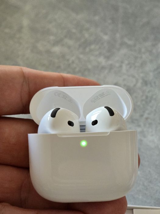 Airpods 4 - Căști Premium