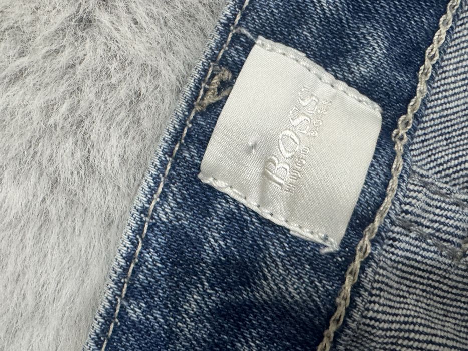 Дамски дънки BOSS. Размер 30